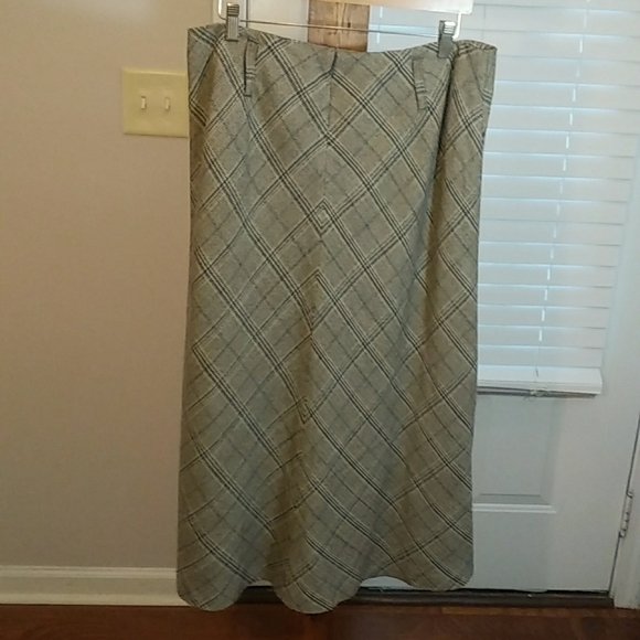 Jones Wear Women's Size 14 Brown Tan Tween Wool Blended Flared Skirt 34 in - Picture 2 of 14